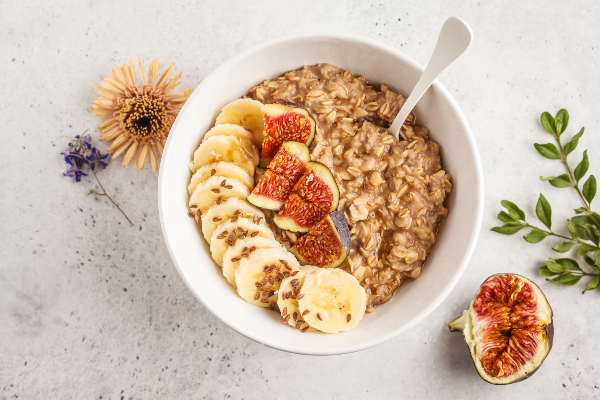 Produktfoto zu Porridge mit Feigen und Bananen